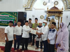 Tim Safari Ramadhan Kunjungi Kubu Dalam, Suwirpen Suib: Silaturahmi di Bulan Suci