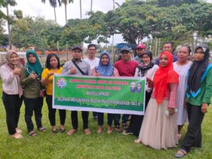 Ikatan Alumni SMPN 29 Padang Angkatan 2004 dan 2005 Bagikan Ratusan Takjil