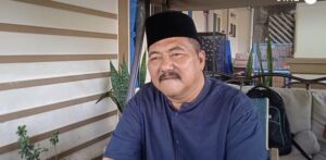 Aciak Mart Bagikan Zakat Harta