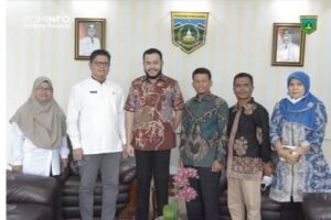 Wako Padang Panjang Fadly Amran dan KPU Bahas Kesiapan Anggaran Pilkada 2024