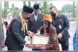 VETERAN DHARMASRAYA BERPULANG, BUPATI : KAMI KEHILANGAN IBU MARIAH