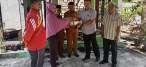 Baznas Pesisir Selatan Salurkan Bantuan Korban Kebakaran