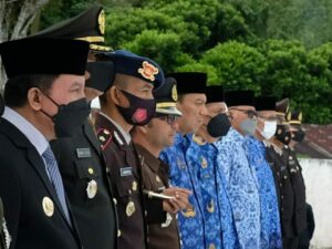 Peringati Harkitnas ke-114, Pemko Padang Panjang Gelar Upacara Tabur Bunga di TMP Kusuma Sakti