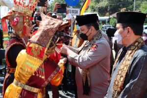 Wakapolri resmikan Mesjid Hj. Alisma Alius di Solok