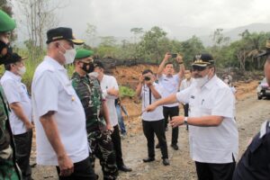 Bersama Bupati, Gubernur Sumbar Buka TMMD ke-113 di Pasaman