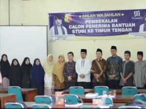 Wawako Solok Tutup Pembekalan Calon Penerima Bantuan Studi ke Timur Tengah