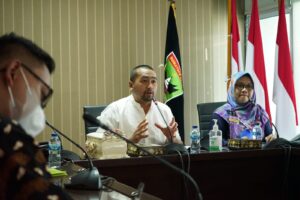 Kolaborasi Pemprov dan Pelaku Usaha Sambut Pengunjung ke Sumbar dengan Gerbang Batas Baru