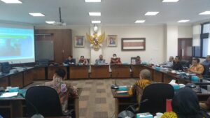Komis III DPRD Sumbar: Tidak Boleh Serupiah Pun Uang Nasabah yang Dirugikan