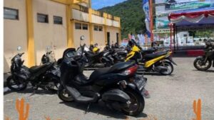 Parkir Penonton Pacuan Kuda untuk Roda Dua Rp3.000 dan Roda Empat Rp5.000