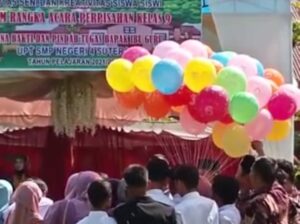 Pelepasan Siswa Kelas IX SMP Negeri 4 Sutera Tahun Pelajaran 2021/2022