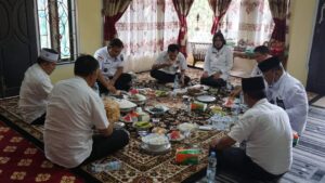 Bupati Hadiri Halal Bi Halal di Kediaman Sekda Dharmasraya