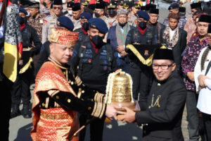 Melewakan Gelar Adat, Irjen Pol Teddy Minahasa: Kami Berdua akan Menyertai dengan Tanggung Jawab