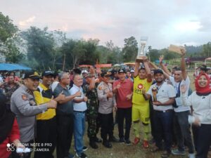 Wabup Pasaman Tutup Turnamen Sepak Bola Air Abu Cup 2