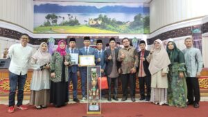 ICBS Juara Cerdas Qur’an Padangtv Tingkat Provinsi Rebut Piala Gubernur Sumbar