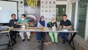 Coca-Cola Amatil Padang Adakan Diskusi Lingkungan Pengelolaan Sampah