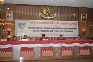 Sidang Paripurna DPRD Pessel, Bupati Sampaikan Nota Ranperda APBD Perubahan Tahun 2022