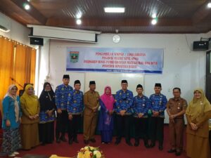 Enam PNS Diambil Sumpahnya di Dinas PMD Sumbar
