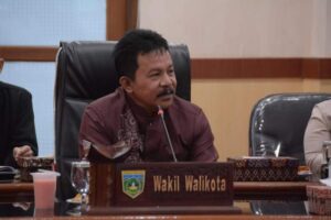 Pemko dan DPRD Padang Panjang Bahas Evaluasi Gubernur Terhadap Perubahan APBD