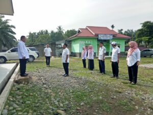 Apel Pagi Tingkatkan Disiplin ASN di Lingkup Pemerintah Kecamatan Pancung Soal