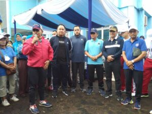 Merajut Silaturahmi DPD KNPI Sumbar Adakan Jalan Sehat