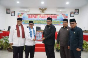 DPRD Gelar Rapat Paripurna, Bupati dan Wabup Paparkan Jawaban Bergantian