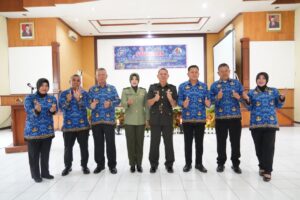 Korem 032/Wirabraja Adakan Syukuran HUT Korpri Ke- 51 Tahun 2022