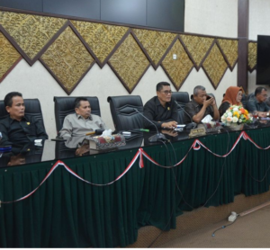 Komisi dua DPRD Kota Padang, Terima Kunjungan Pedagang Fase VII Pasar Raya Padang