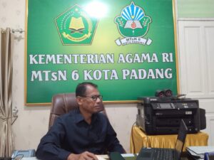 MTsN 6 Kota Padang Gelar Ujian PAS Dengan Lancar