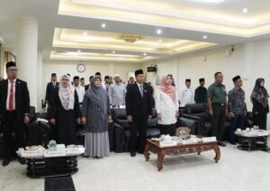 KPU Padang Panjang Lantik 10 Panitia Pemilu Kecamatan