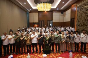 KPU Tanah Datar Lantik 70 Anggota Panitia Pemilihan Kecamatan