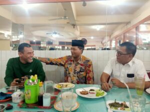 Irfendi Arbi Berikan Motivasi Kepada Tokoh Muda Untuk Maju DPR RI