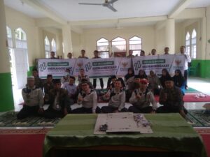 Peringati Hari Jadi ke -22, Baznas Tanah Datar Serahkan Bantuan Berobat Bagi 15 Mustahik