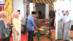 Resmikan Gedung Sekretariat IBI Tanah Datar, Eka Putra : Jadikan Pusat Bakti Sosial Hingga Tempat Praktik Bersama