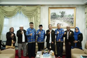 Audiensi Bersama Pengurus Dewan Pendidikan, Eka Putra : Pendidikan Prioritas Utama Pembangunan