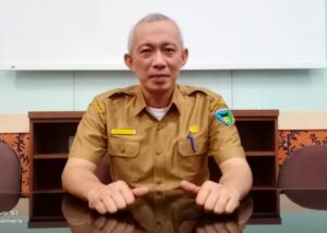 Sekda Mawardi Roska Warning Camat se- Kabupaten Pesisir Selatan