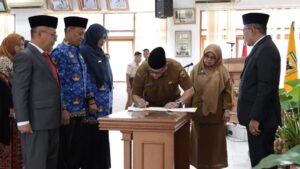 Mutasi Bergulir, Bupati Minta Pejabat Bekerja Penuh Loyalitas dan Dedikasi