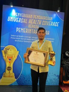 Berhasil Capai Cakupan Semesta Jaminan Kesehatan , Pemko Sawahlunto Diganjar Penghargaan UHC Award 2023