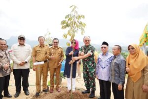 Kawasan Penanaman Musang King Berpotensi Tingkatkan Perekonomian Masyarakat