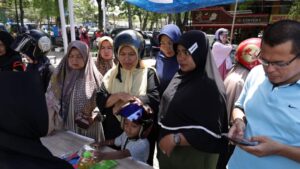 Stabilisasi Harga Bahan Pokok, Pemkab Tanah Datar Gelar Operasi Pasar