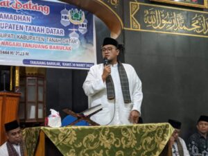 Antusiasnya Masyarakat Jorong Kapuah Kecamatan Batipuh Dikunjungi Tim Safari Ramadhan