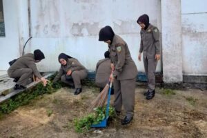 Pascalibur Lebaran, OPD Pemko Padang Panjang Goro Bersih-bersih Kantor