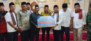 Jemaah Masjid Taqwa Antusias Terima Kunjungan TSR I Tanah Datar