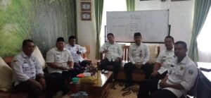 CAMAT SE DHARMASRAYA SEPAKAT SUKSESKAN LOMBA KEBERSIHAN