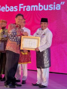 DHARMASRAYA TERIMA SERTIFIKAT KABUPATEN BEBAS FRAMBUSIA