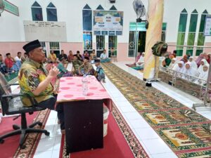 Bantu Masjid dan Bagikan Sirup, Syafrizal Ucok Safari Ramadhan ke Teratak Tempatih