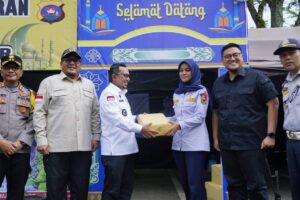 Pastikan Kesiapan Pengamanan Liburan Idul Fitri 1444 H Bupati Tinjau Pospam dan Posyan