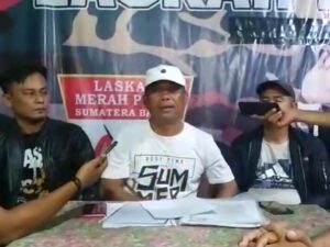 Tuntut Hak, Jamalus Surati Ketua Yayasan Igasar Semen Padang