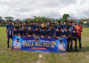Taklukkan SMPN 4, SMPN 5 Juara Sepak Bola Piala Wali Kota Padang Panjang Tingkat SLTP
