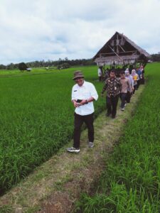 BUPATI SUTAN RISKA DUKUNG PENYULUH PERTANIAN RAIH SATYA LENCANA DARI PRESIDEN RI