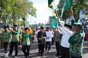 Bupati Tanah Datar Lepas Pawai Alegoris Muhammadiyah